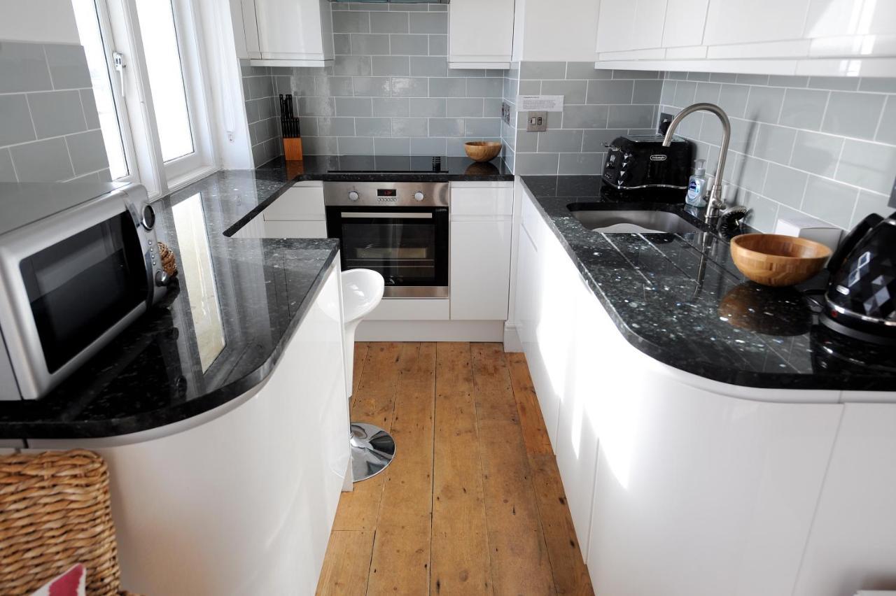 Starfish Apartment Lyme Regis Ngoại thất bức ảnh