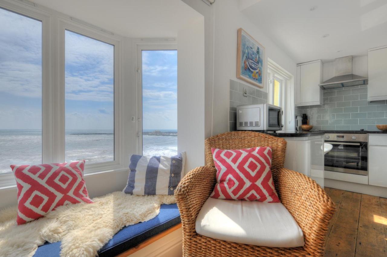 Starfish Apartment Lyme Regis Ngoại thất bức ảnh