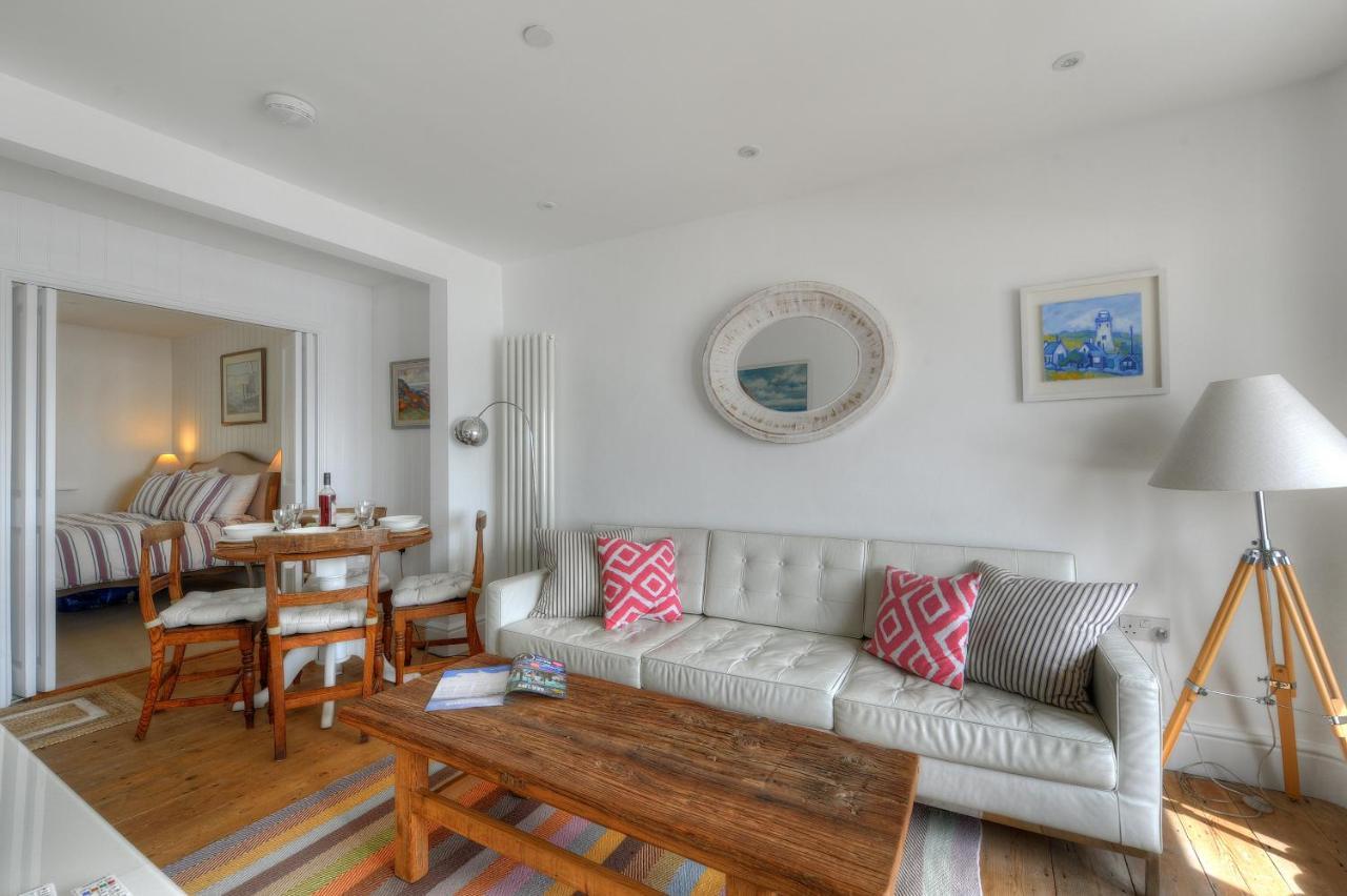 Starfish Apartment Lyme Regis Ngoại thất bức ảnh